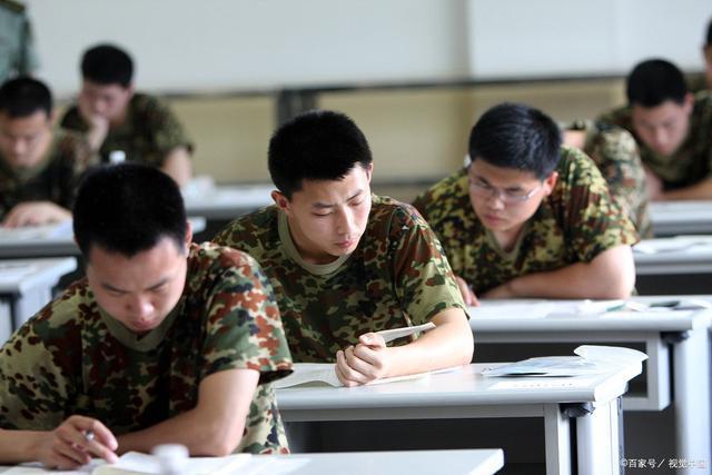 考军校就一辈子在部队吗 军校毕业的就业方向 在部队考军校难吗