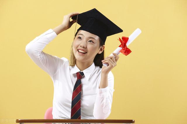 2022女生初中毕业读哪些热门专业好 女孩子初中毕业后读什么专业好呢