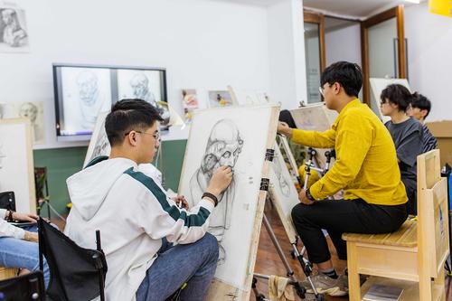 杭州高考美术培训班哪家比较好 杭州美术培训